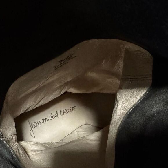 Reclaimed-vintage Women's Grey and Tan Boots - Picture 5 of 7